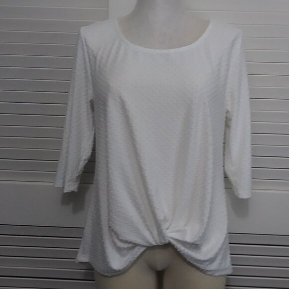 W5 White Swiss Dot Top Twist Front 3/4 Sleeve Size Large - Picture 10 of 10